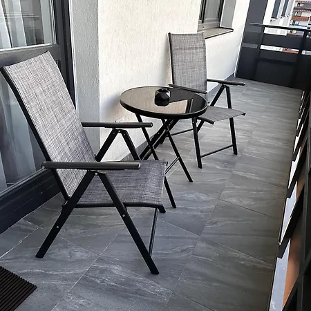 Glamour Apartment