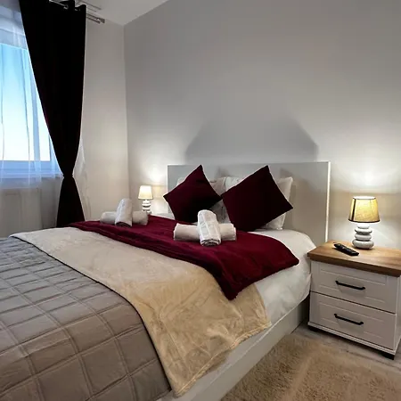 Glamour Apartment